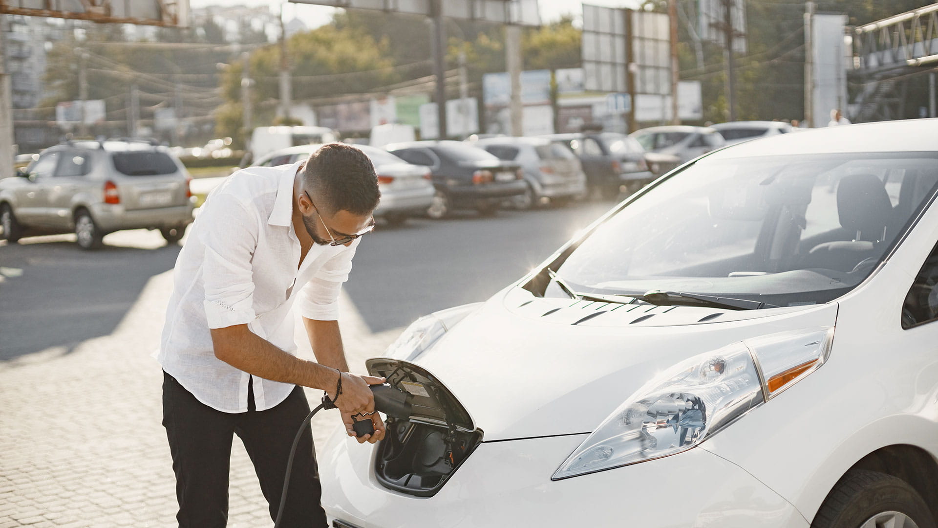 US Way to Electric Vehicles